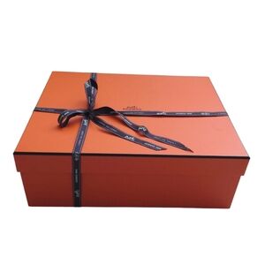 HERMES Large Box Iconic Orange with Brown Ribbon New Authentic